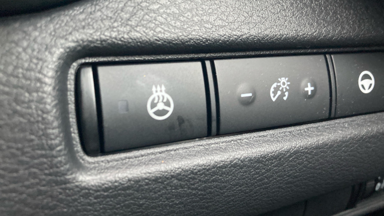 Nissan Juke 1.6 Hybrid Tekna 5dr Auto Hybrid Hatchback